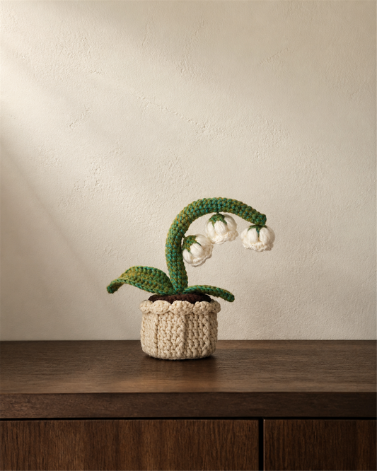 Lily Valley Crochet Pot – 3 Blooms